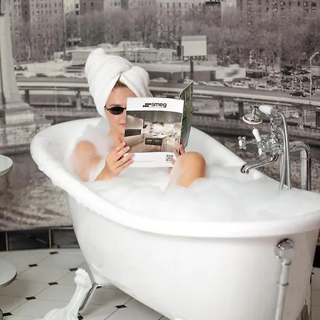 Hotel Emigrand Art