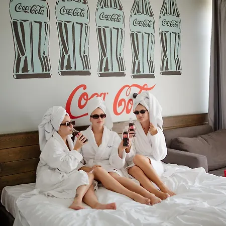 Emigrand Art Hotel 3*