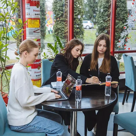 Hotel Emigrand Art 3*