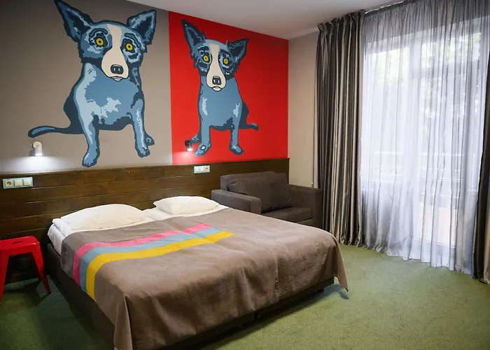 Emigrand Art Uzhhorod
